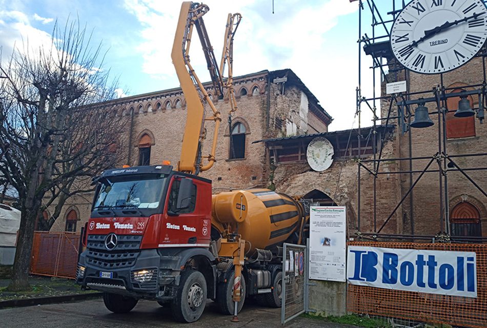 Consolidamento Castello dei Lambertini a Poggio Renatico (FE)